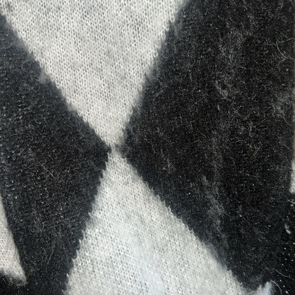 H&M Grandpa Sweater - Picture 2 of 3